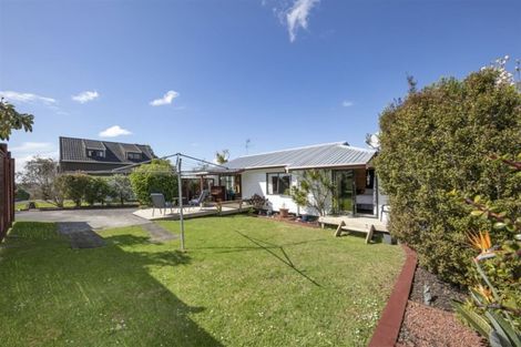 Photo of property in 13a Fitzwater Place, Henderson, Auckland, 0612