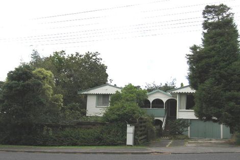 Photo of property in 5 Lynn Road, Bayview, Auckland, 0629