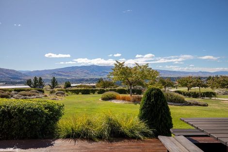 Photo of property in 8 Old Golf Course Road, Bridge Hill, Alexandra, 9320