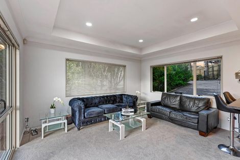 Photo of property in 34 Vermeer Place, West Harbour, Auckland, 0618