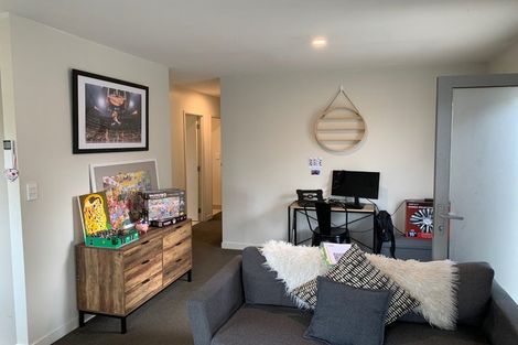 Photo of property in 12a Withers Road, Glen Eden, Auckland, 0602