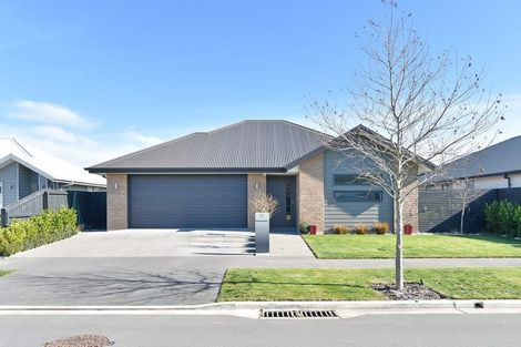 Photo of property in 27 Te Whariki Street, Marshland, Christchurch, 8083