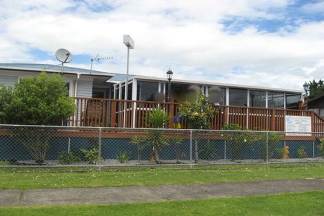 Photo of property in 9 Kemble Close, Mangere, Auckland, 2022