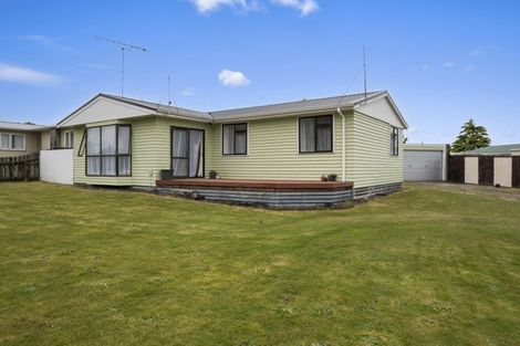Photo of property in 21 Cairngorm Place, Tokoroa, 3420
