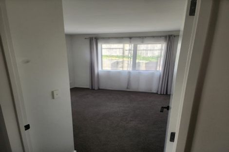 Photo of property in 7 Tautoru Avenue, Orewa, 0931