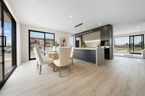 Photo of property in 39 Goldwater Drive, Silverdale, 0932