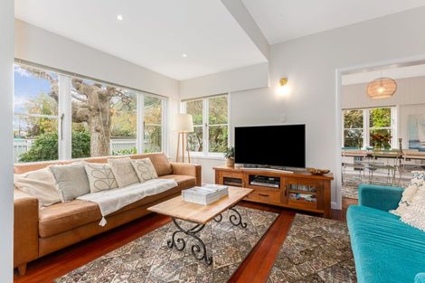 Photo of property in 9 Karamu Street, Eastbourne, Lower Hutt, 5013