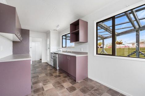 Photo of property in 9 Karamea Crescent, Kelvin Grove, Palmerston North, 4414