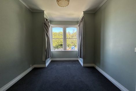 Photo of property in 30 Hargreaves Street, Mount Cook, Wellington, 6021