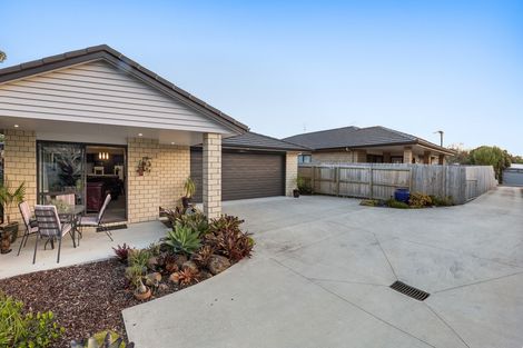 Photo of property in 2a Campbell Street, Waiuku, 2123