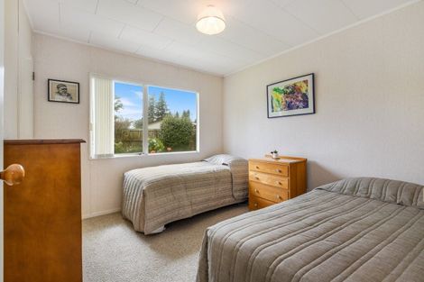 Photo of property in 17 Chapman Place, Fairy Springs, Rotorua, 3015