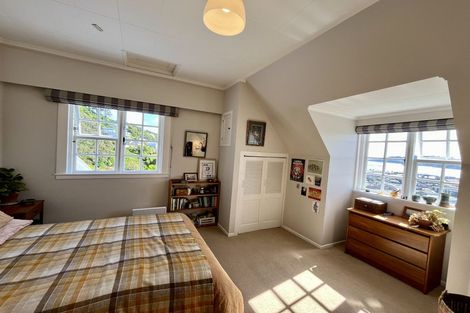 Photo of property in 50 Rodrigo Road, Kilbirnie, Wellington, 6022