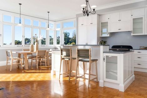 Photo of property in 46 Macmillan Avenue, Cashmere, Christchurch, 8022