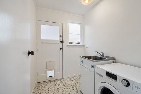 Photo of property in 20 Tweed Street, Roslyn, Palmerston North, 4414