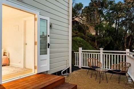 Photo of property in 28 Crieff Street, Northland, Wellington, 6012