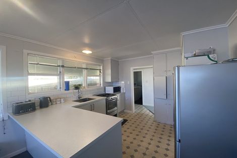 Photo of property in 48 Stafford Street, Waitara, 4320