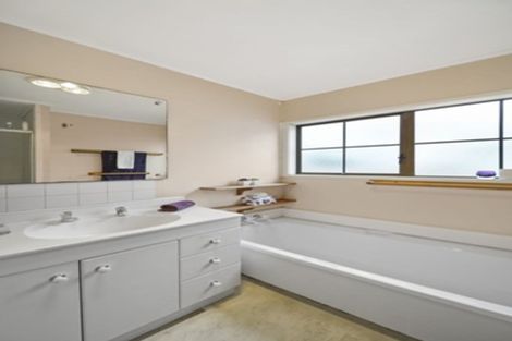 Photo of property in 53 Gills Road, Bucklands Beach, Auckland, 2014