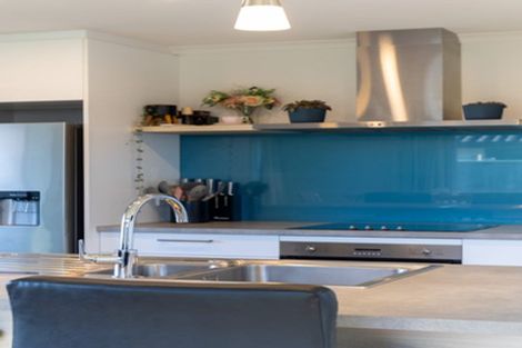 Photo of property in 14 George Fyfe Way, Wakefield, 7025