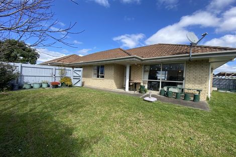Photo of property in 15 Robin Brooke Drive, Flat Bush, Auckland, 2019
