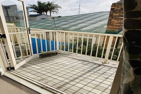 Photo of property in 2/49 Henderson Valley, Henderson, Auckland, 0612