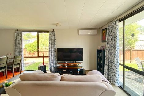 Photo of property in 1/3 Lynwood Road, New Lynn, Auckland, 0600