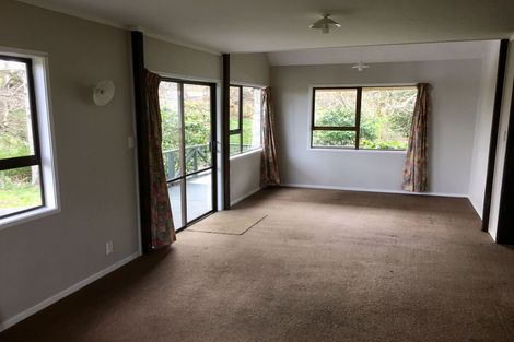 Photo of property in 10 Inchinnam Road, Flat Bush, Auckland, 2016