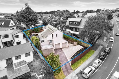 Photo of property in 38 Eugenia Rise, Totara Heights, Auckland, 2105