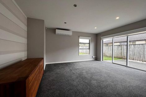 Photo of property in 1 Powercourt Drive, Flat Bush, Auckland, 2019