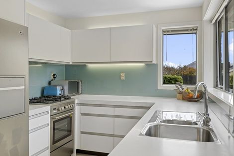 Photo of property in 515 Marine Parade, South New Brighton, Christchurch, 8062