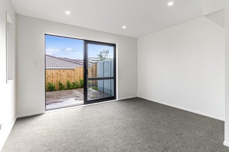 Photo of property in 13 Raupeti Lane, Henderson, Auckland, 0612