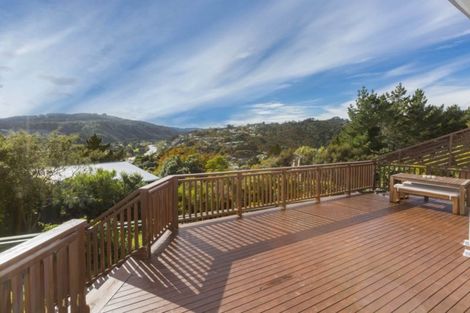 Photo of property in 17 Greenwich Grove, Stokes Valley, Lower Hutt, 5019