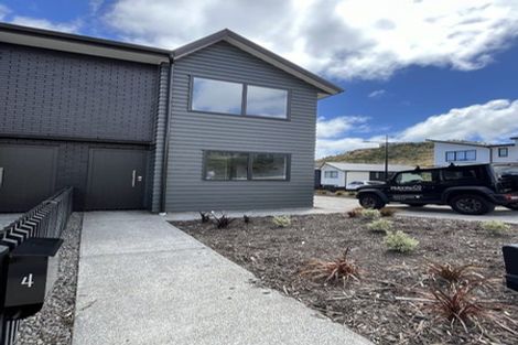 Photo of property in 4 Turtleback Avenue, Whitby, Porirua, 5024