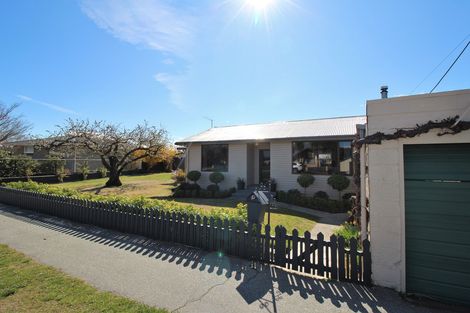 Photo of property in 3 Ashworth Street, Alexandra, 9320