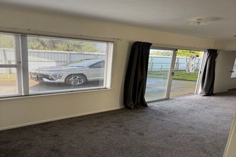 Photo of property in 4a Harris Road, Mount Wellington, Auckland, 1051