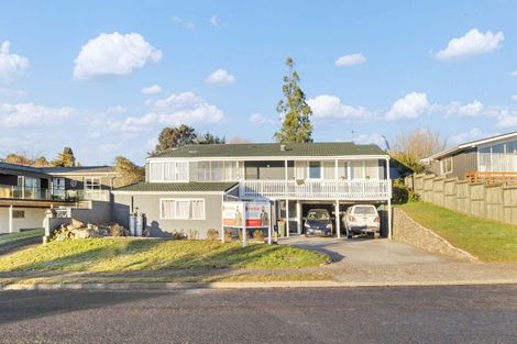 Photo of property in 9 Wychwood Crescent, Springfield, Rotorua, 3015