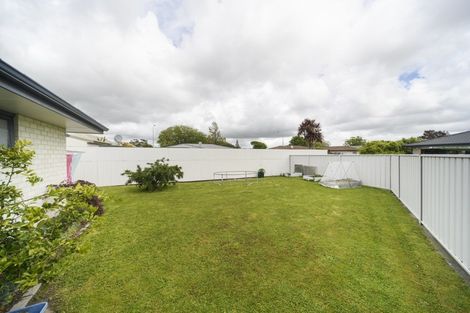 Photo of property in 5 Lancewood Lane, Roslyn, Palmerston North, 4414
