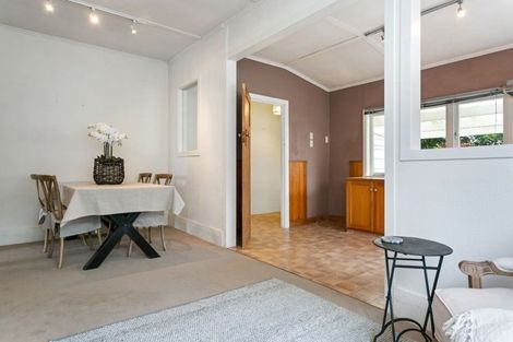 Photo of property in 10 Weld Street, Cambridge, 3434