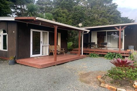 Photo of property in 1665 Matapouri Road, Matapouri, Whangarei, 0173