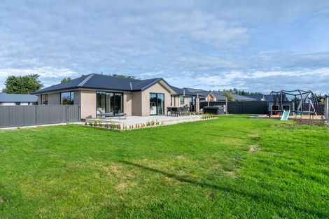 Photo of property in 28 Lindsay Way, Grasmere, Invercargill, 9810