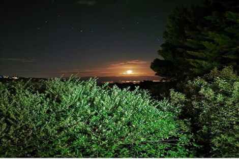 Photo of property in 3 Rajkot Terrace, Broadmeadows, Wellington, 6035