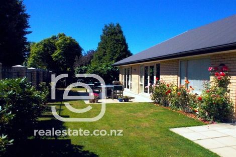 Photo of property in 5 Mcclintock Lane, Sockburn, Christchurch, 8042