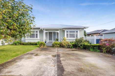 Photo of property in 17 Albion Street, Hawera, 4610