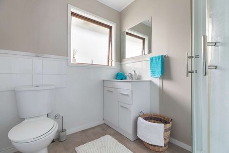 Photo of property in 1/4 Collie Road, Pukekohe, 2120