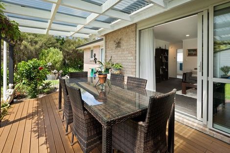 Photo of property in 9 Ocean Breeze Drive, Waihi Beach, 3611