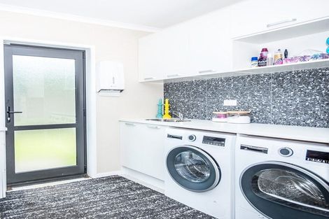 Photo of property in 5 Riverglen Drive, Haruru, 0204