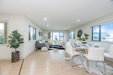 Photo of property in 45 Forrest Hill Road, Milford, Auckland, 0620