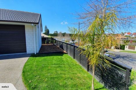 Photo of property in 55 Inverness Drive, Pyes Pa, Tauranga, 3112