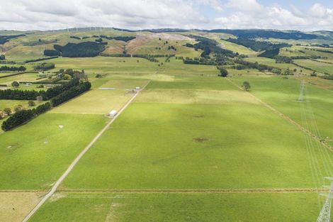 Photo of property in 703 Fitzherbert Road East, Aokautere, Palmerston North, 4471