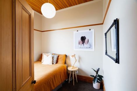 Photo of property in 14 Kilgour Street, Roslyn, Dunedin, 9010