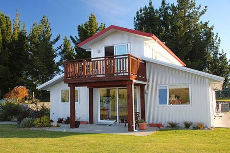 Photo of property in 1059 Hillside Manapouri Road, Manapouri, Te Anau, 9679